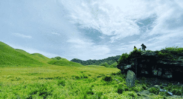 Dzukou Valley Trek - Nagaland thumbnail 2