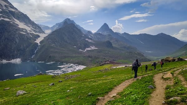 Kashmir Great Lakes Trek photo 2